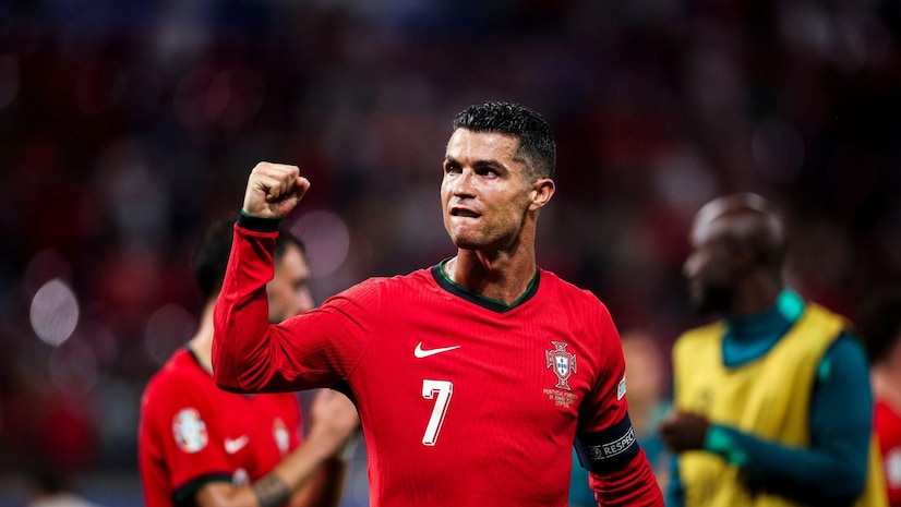 半场战报：波鸿-法兰克福，巴霍亚破门，拉斯穆斯-克里斯滕森建功.